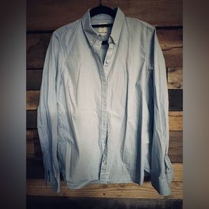 Gap women’s collared button down shirt sz M